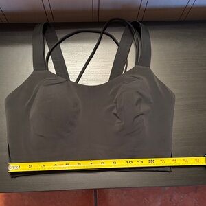 Lululemon like a cloud bra size 10 D/DD in rainforest green
